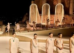 Bulgari presenta la collezione Polychroma a Taormina
